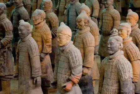 世界八大奇跡之一的兵馬俑在哪個(gè)城市（兵馬俑在哪個(gè)城市路線攻略）
