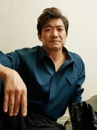 陳明昊多大歲數(shù)了？陳明昊48歲走紅并不是意外 1