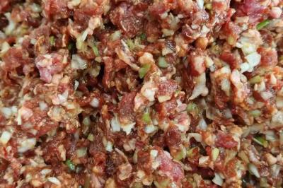 豬肉大蔥餃子餡怎么調好吃（餃子餡怎么調好吃）